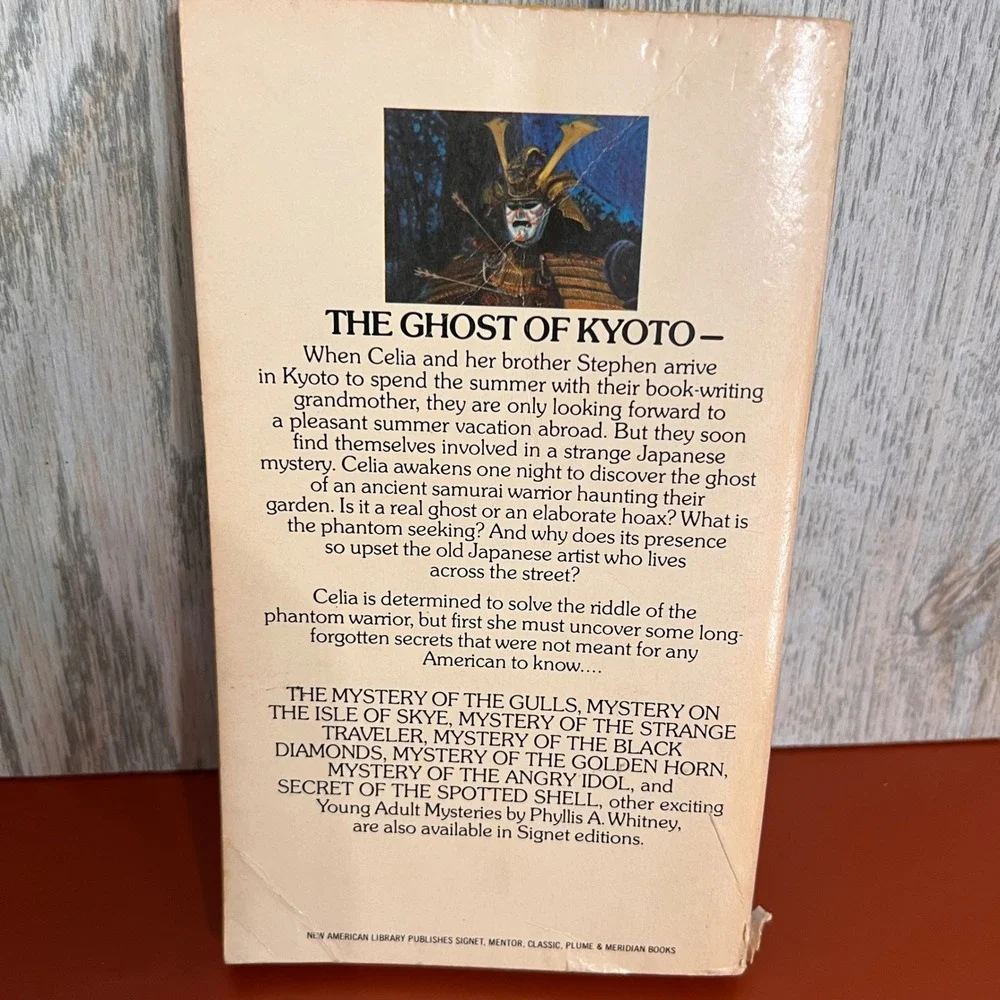 Secret of the Samurai Sword Phyllis A Whitney 1974 First Printing Signet Mystery